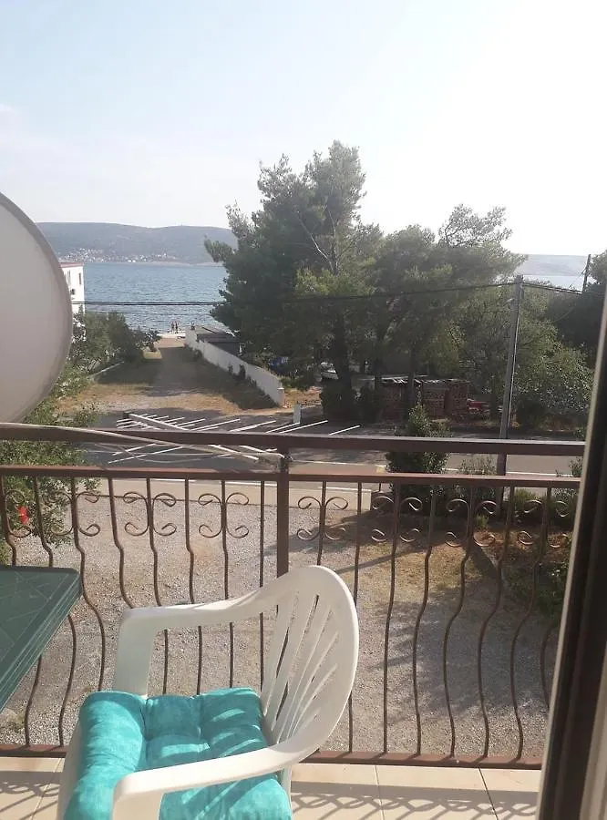 Apartments Vrsa Seline Kroatien